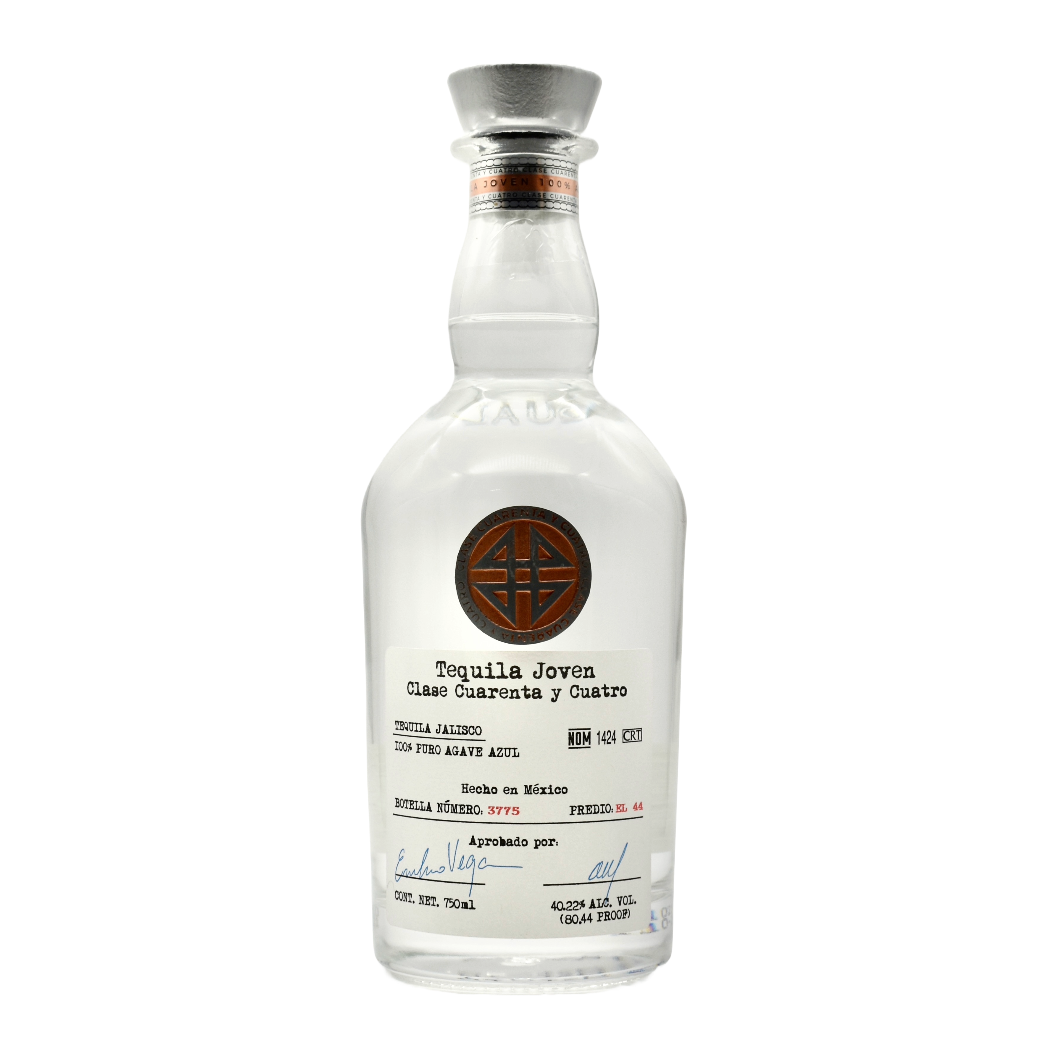 Clase Cuarenta Y Cuatro Joven 750ml